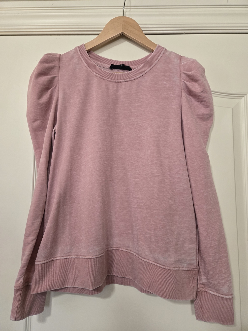Jane and Delancey Dusty Pink Puff-Sleeve Crewneck Ling Sleeve Soft T-Shirt